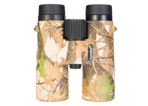 Binokulární dalekohled se zaměřovačem Levenhuk Camo Pine 10x42